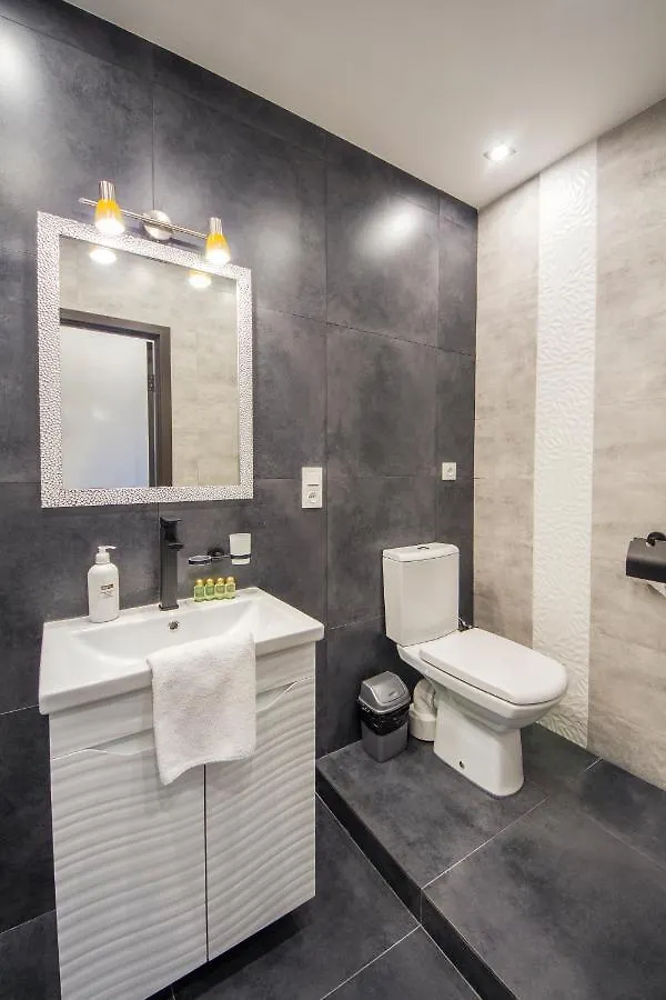 Modern Apartments On Baseina Near Arena City Kiev